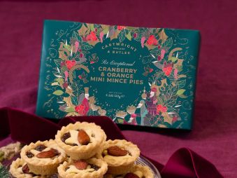 Merry Christmas - Cranberry & Orange Mini Mince Pies in Carton
