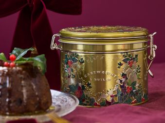 Merry Christmas Pudding in Tin