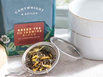 Green Tea & Jasmine Blend Loose Leaf Tea in Caddy 